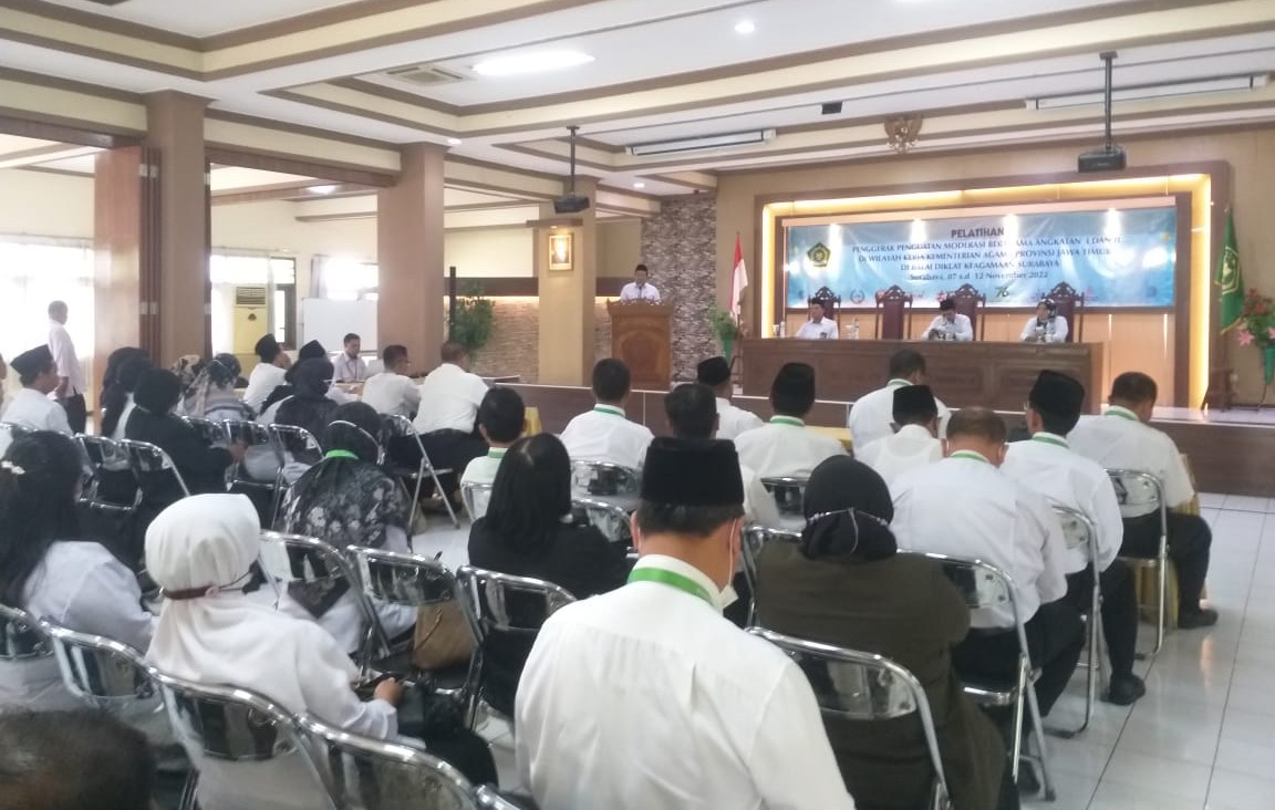 Kepala Kanwil Kemenag Provinsi Jatim Buka Pelatihan Penggerak Penguatan Moderasi Beragama di BDK Surabaya