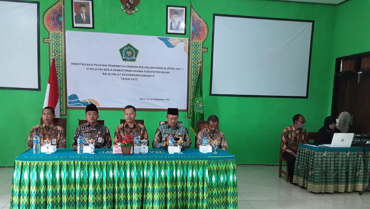 Buka Kegiatan Orientasi PPPK, Kepala BDK Surabaya Sampaikan tentang Smart ASN