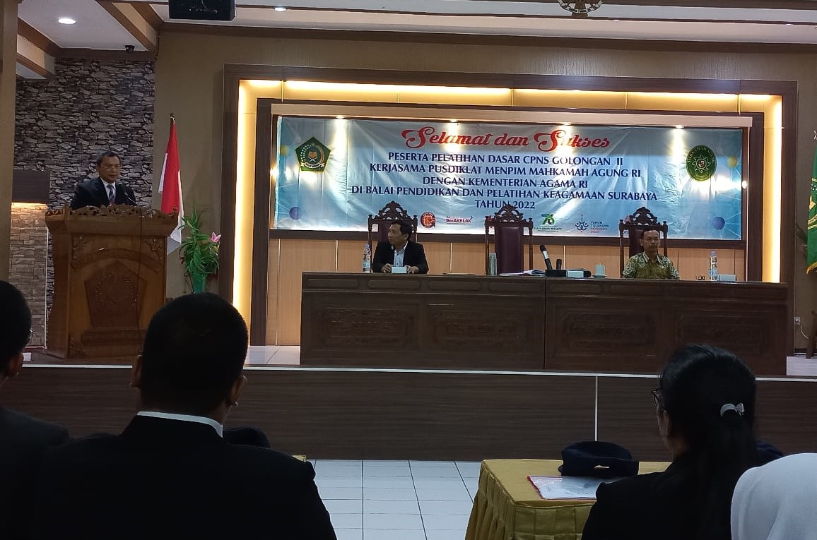 Tutup Latsar MA, Kapusdiklat Manajemen dan Kepemimpinan Balitbang Diklat Kumdil MA Sampaikan Agar Peserta Pergunakan Usia Muda